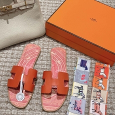 Hermes Sandals